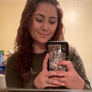 Meet your Posher, Veeka